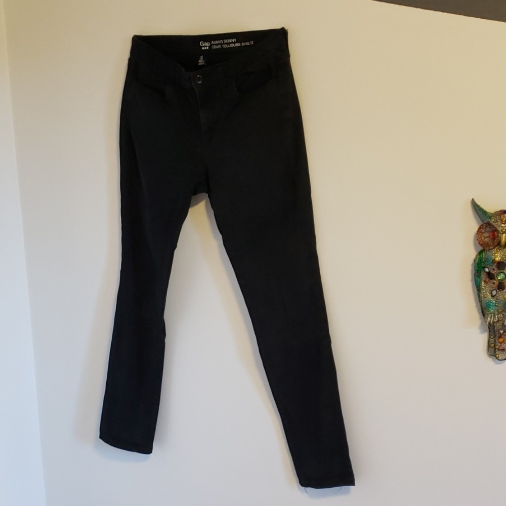 Black gap skinny jeans